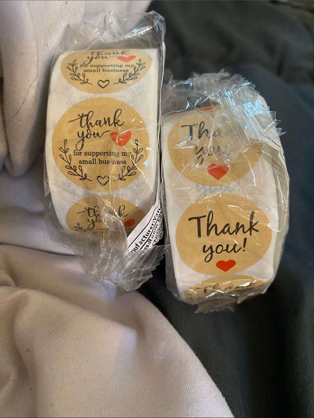 1000 Thank You Kraft Sticker Roll with Red Heart (2 Rolls)